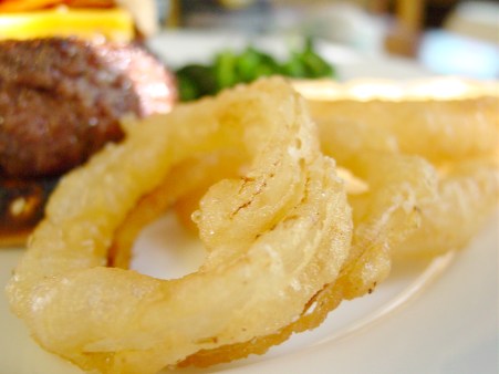 Beer-Battered Fried Onion Rings