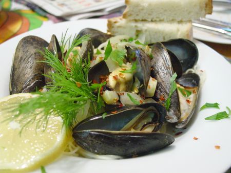 Mussels in White Wine Sauce