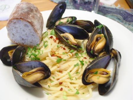Mussels over Linguine