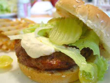 Cheeburger in Paradise (Home)